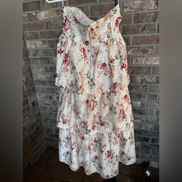 SOFIE THE LABEL
FLORAL CORSET TIERED MIDI
DRESS Size S - Picture 7 of 10